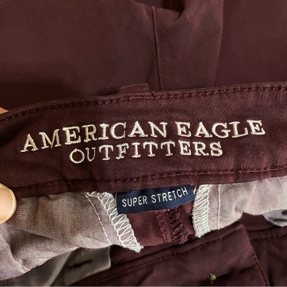 American Eagle Maroon Midi AEO Twill Shorts - Picture 4 of 6